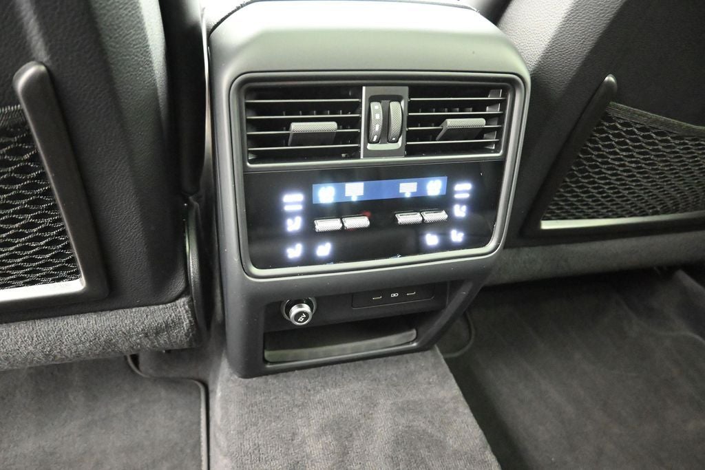 2024 Porsche Cayenne Coupe Base