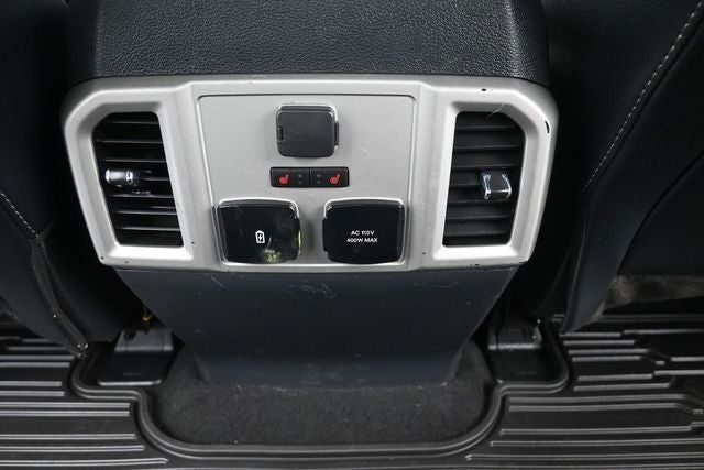 2022 Ford F-350SD LARIAT