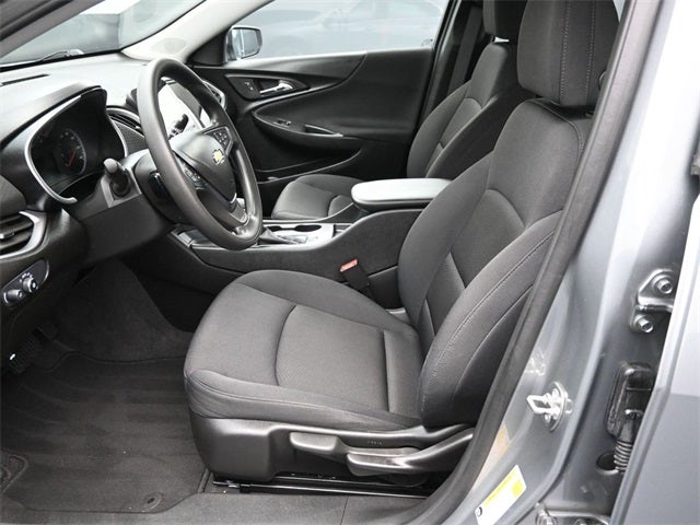 2024 Chevrolet Malibu LS 1LS