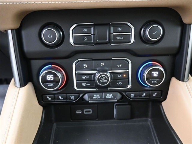 2021 Chevrolet Suburban Premier Fully loaded