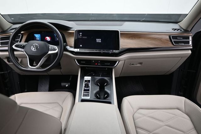 2024 Volkswagen Atlas 2.0T SE