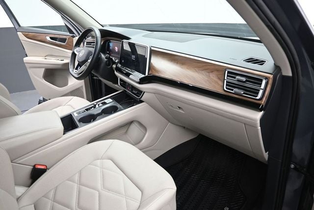 2024 Volkswagen Atlas 2.0T SE