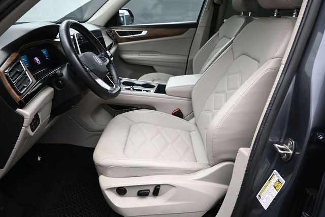 2024 Volkswagen Atlas 2.0T SE