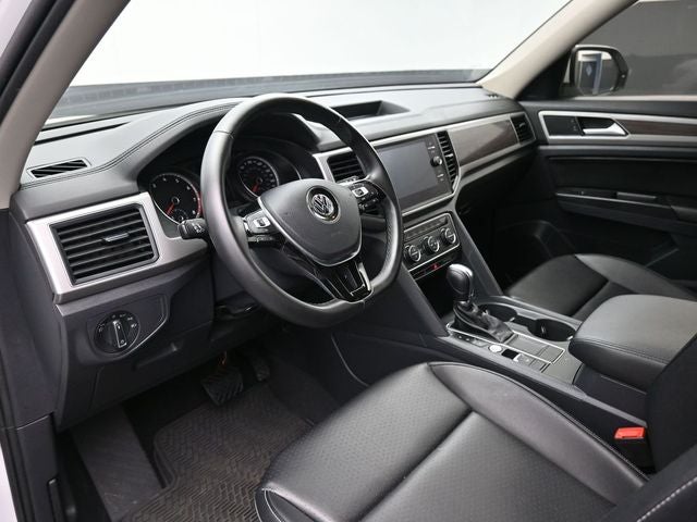 2019 Volkswagen Atlas 2.0T SE w/Technology w/Technology