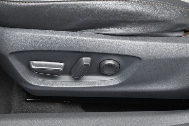 2019 Toyota Camry XLE