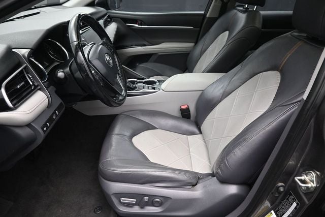 2019 Toyota Camry XLE