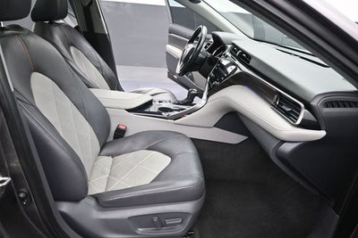 2019 Toyota Camry XLE