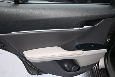 2019 Toyota Camry XLE