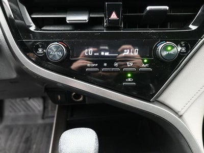 2022 Toyota Camry LE