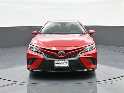 2020 Toyota Camry SE