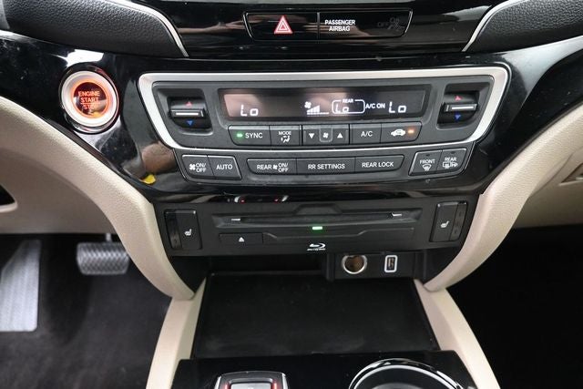 2019 Honda Pilot Touring 7 Passenger