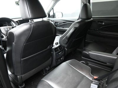 2021 Honda Pilot Touring 7 Passenger