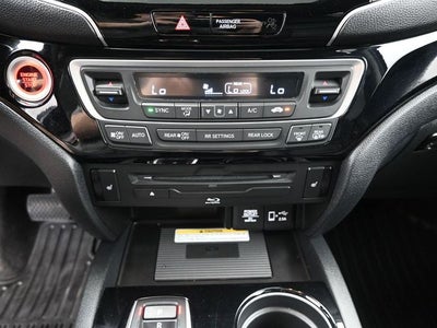 2021 Honda Pilot Touring 7 Passenger