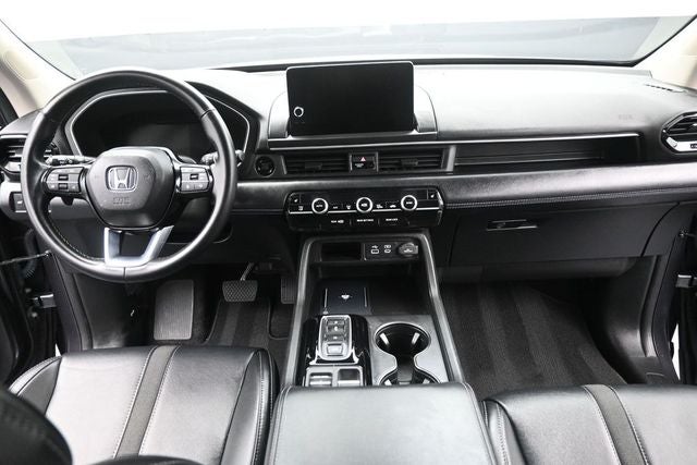 2023 Honda Pilot EX-L 8 Passenger