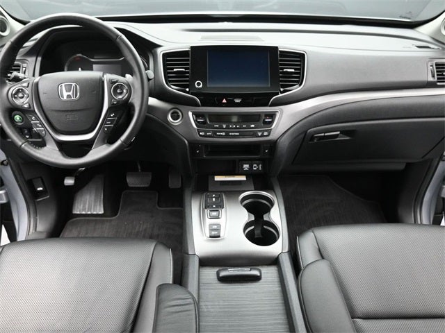 2022 Honda Ridgeline RTL-E Super Clean