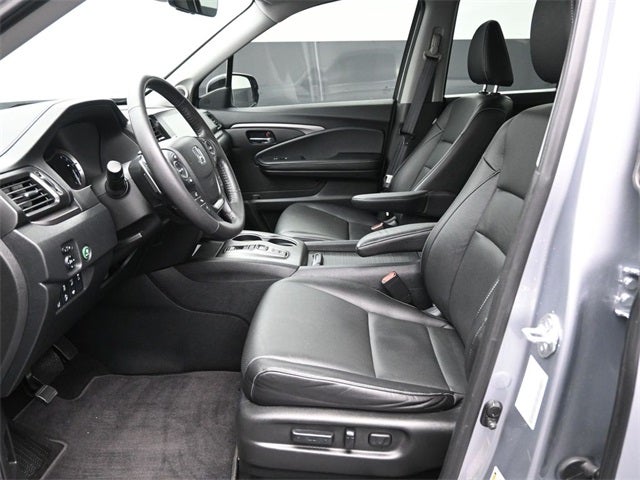 2022 Honda Ridgeline RTL-E Super Clean