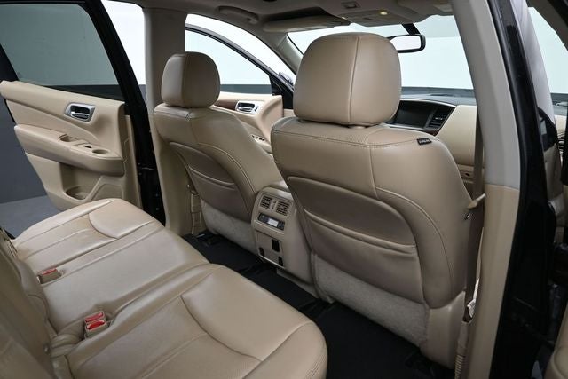 2017 Nissan Pathfinder Platinum