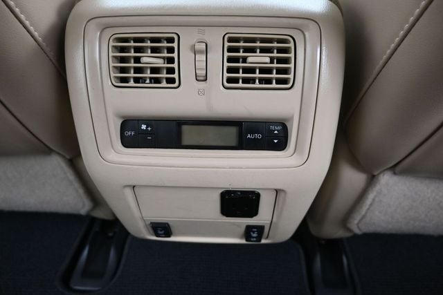 2017 Nissan Pathfinder Platinum