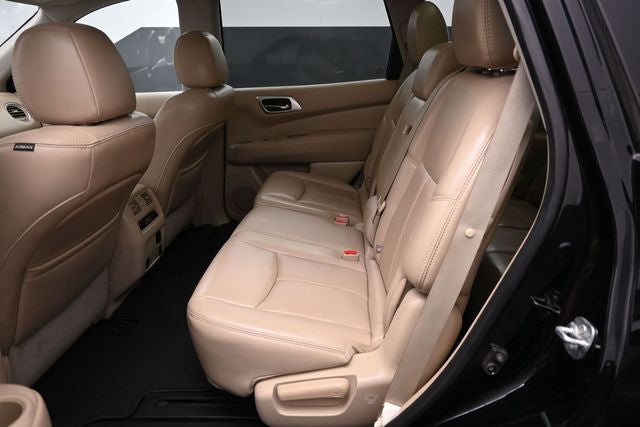 2017 Nissan Pathfinder Platinum