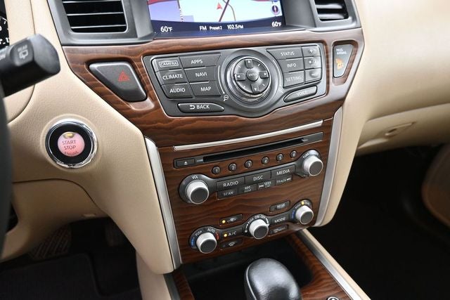 2017 Nissan Pathfinder Platinum