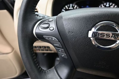 2017 Nissan Pathfinder Platinum