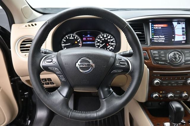 2017 Nissan Pathfinder Platinum