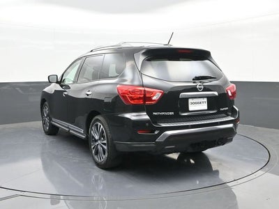 2017 Nissan Pathfinder Platinum