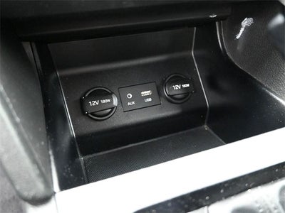 2020 Hyundai Elantra SE Black / Black