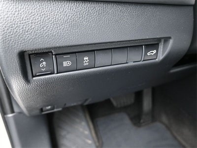 2024 Toyota Venza LE