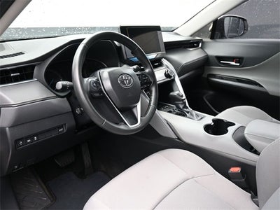 2024 Toyota Venza LE