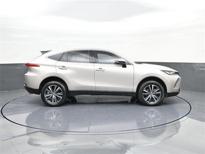 2024 Toyota Venza LE