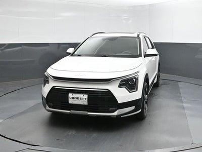 2024 Kia Niro EX Touring