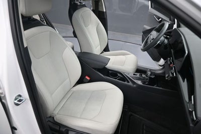 2024 Kia Niro EX Touring