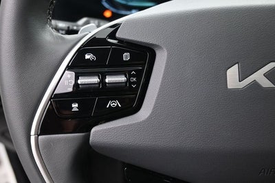 2024 Kia Niro EX Touring