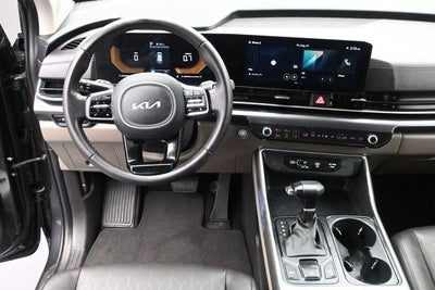 2025 Kia Carnival LXS