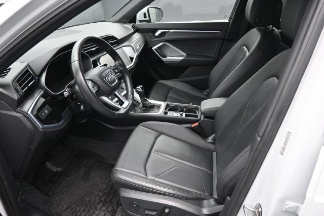 2024 Audi Q3 Premium Plus quattro