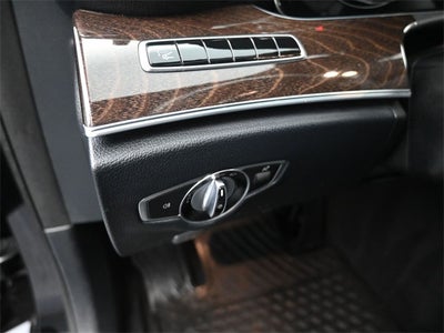 2019 Mercedes-Benz E-Class E 300