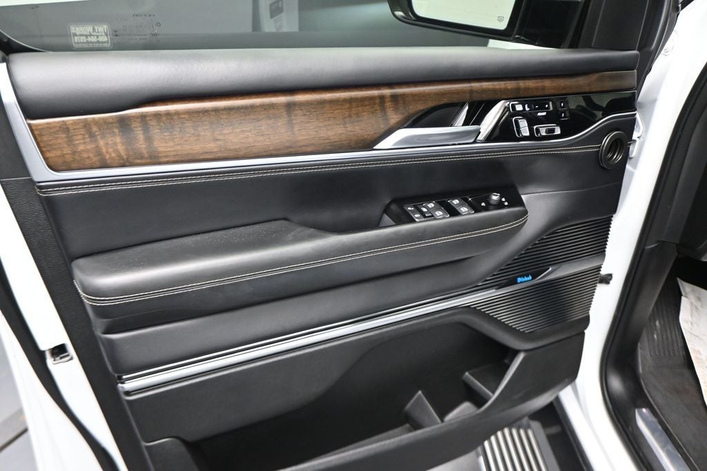 2022 Jeep Grand Wagoneer Series I