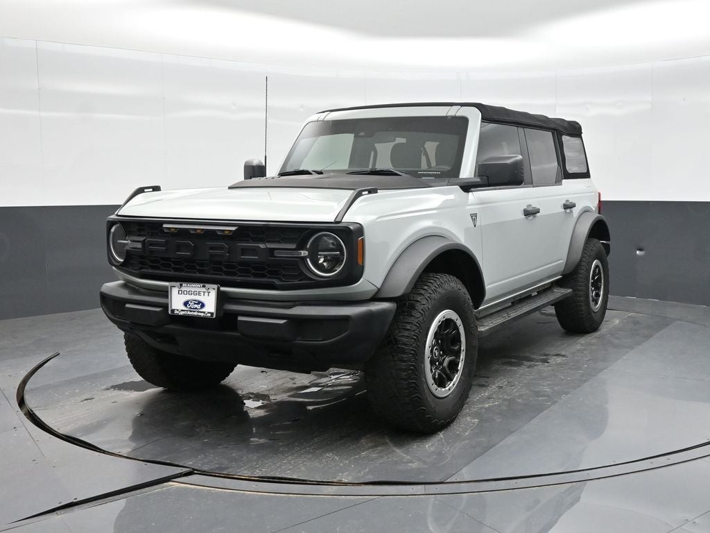 2022 Ford Bronco Base