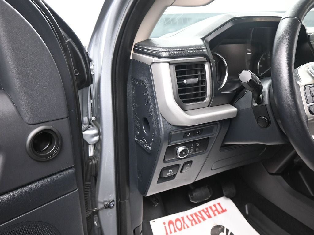 2022 Ford Expedition XLT