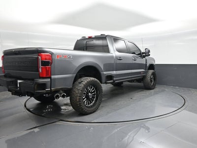 2025 Ford F-250SD Platinum