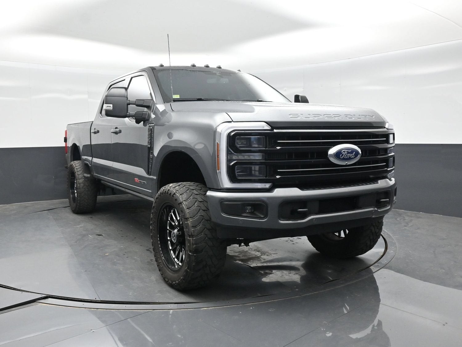2025 Ford F-250SD Platinum