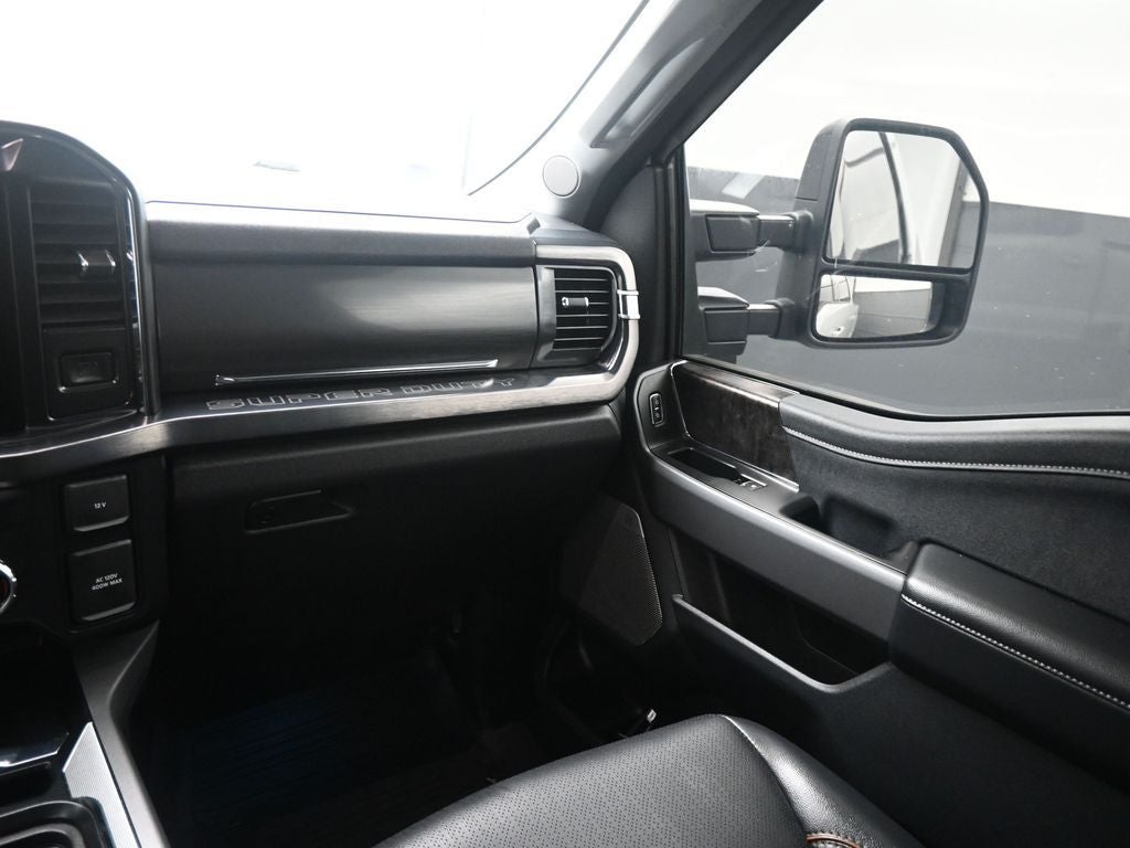 2025 Ford F-250SD Lariat