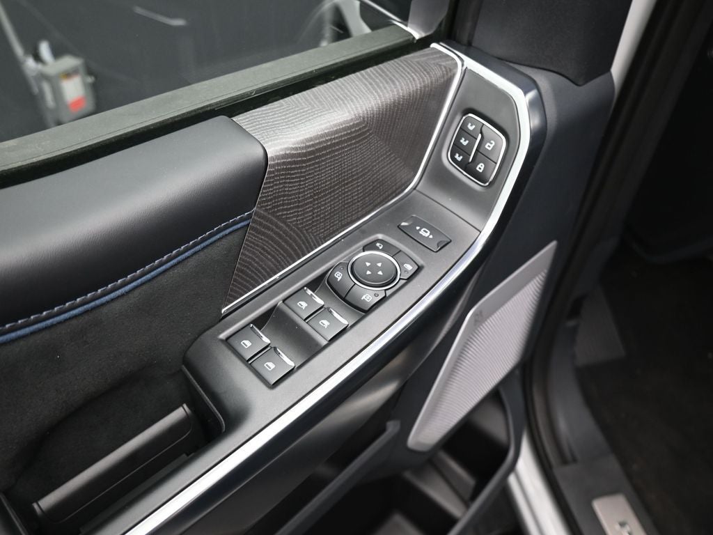 2025 Ford F-250SD Platinum