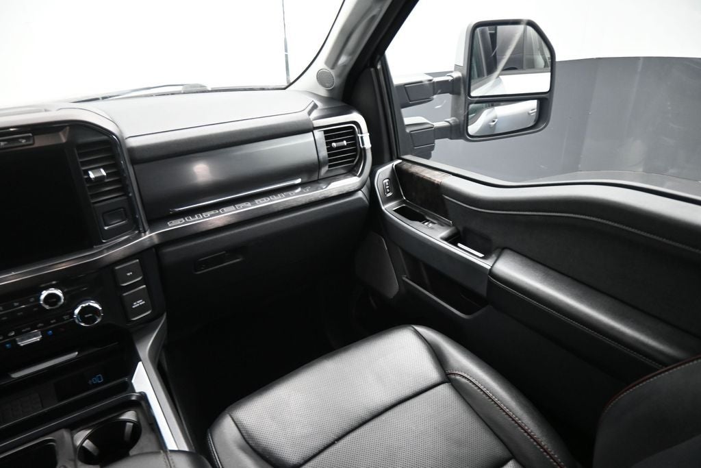 2023 Ford F-250SD Lariat