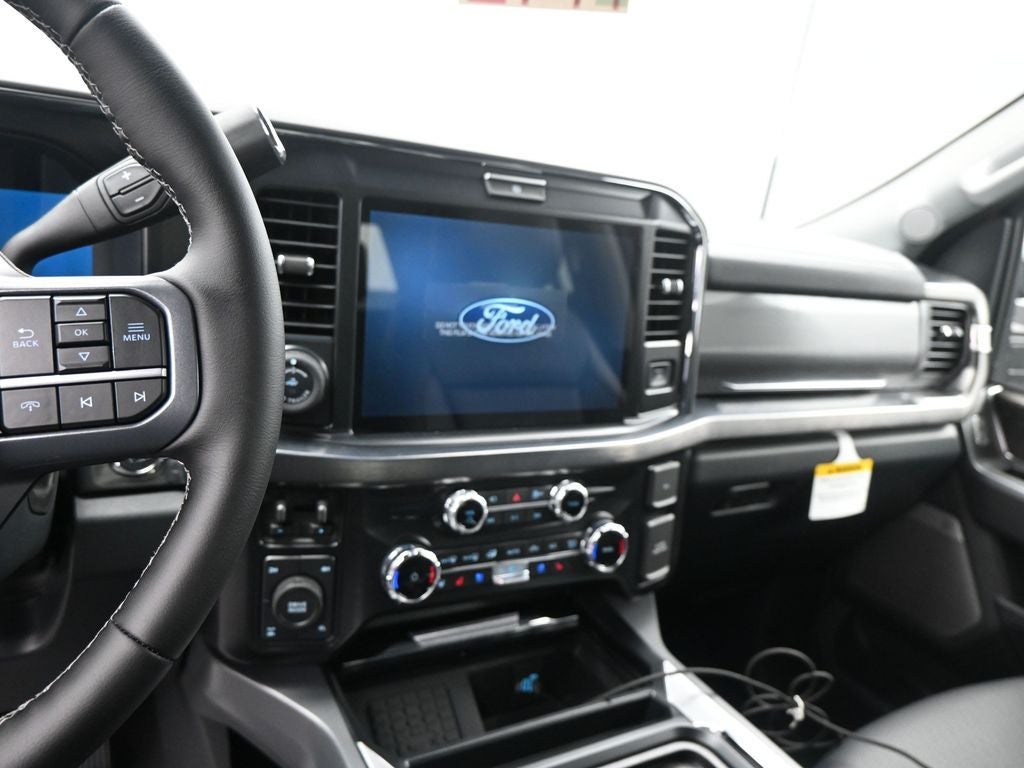 2025 Ford F-350SD Lariat