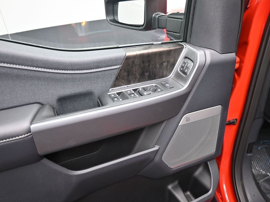 2025 Ford F-350SD Lariat