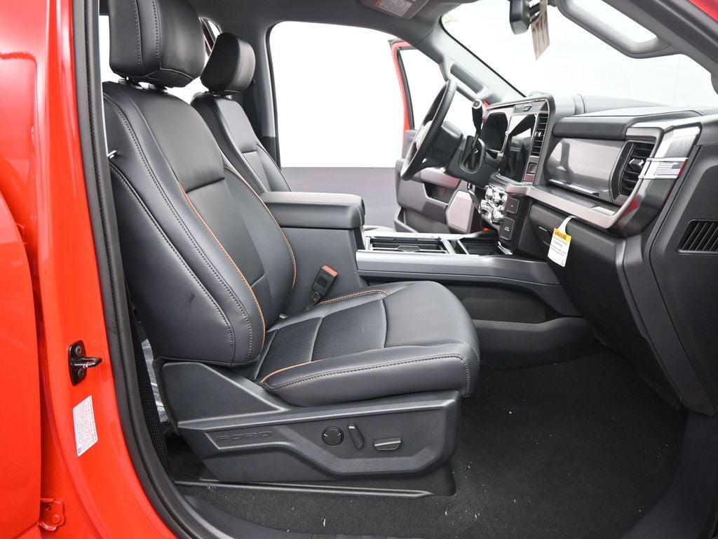 2025 Ford F-350SD Lariat