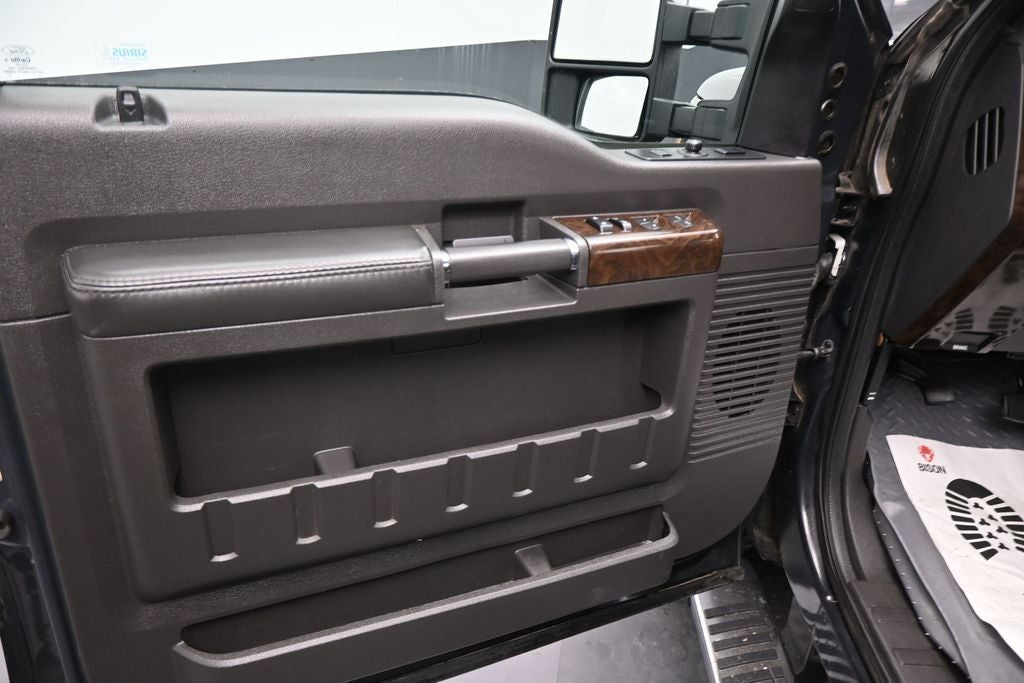 2013 Ford F-350SD Platinum