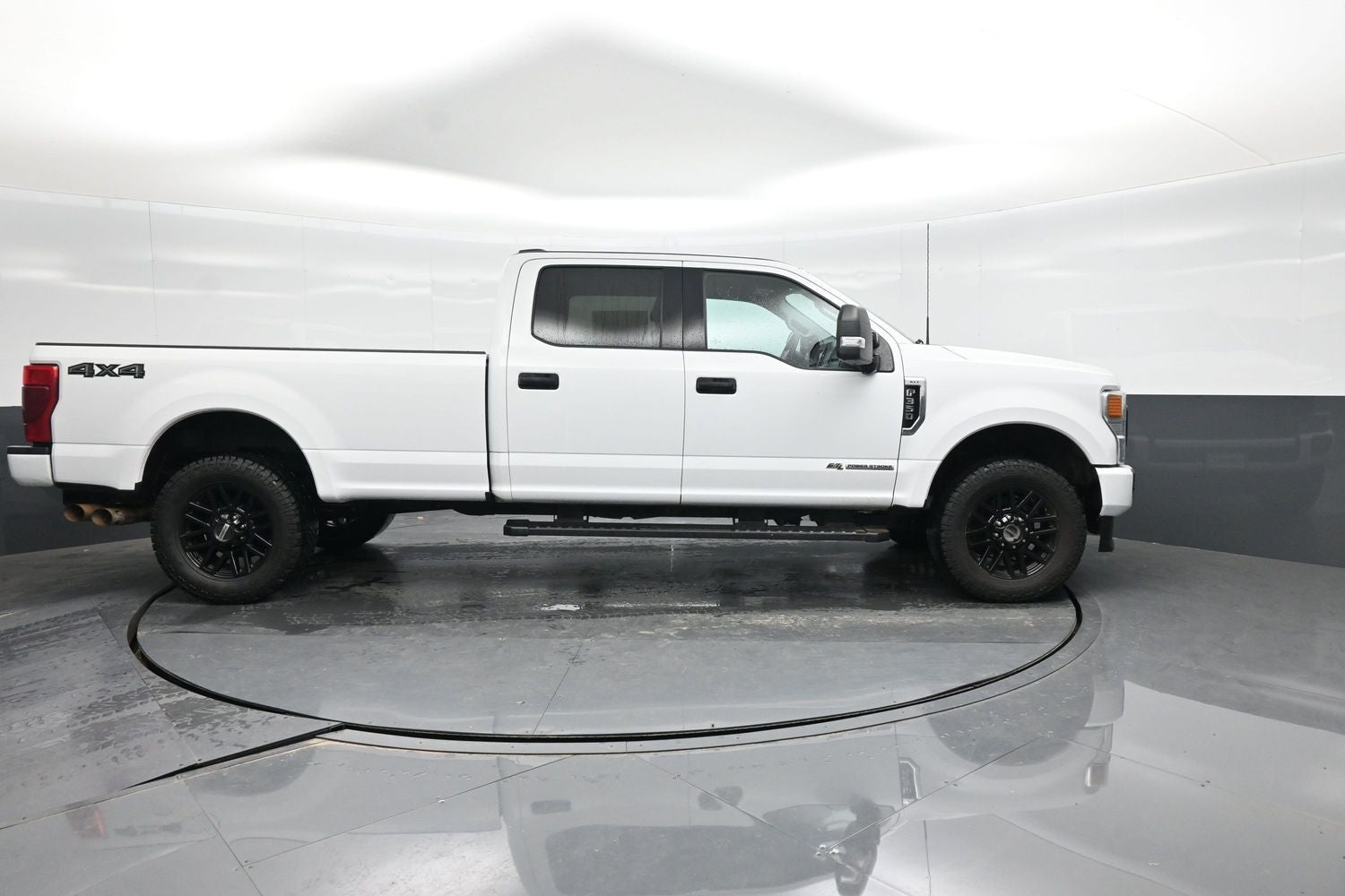 2022 Ford F-350SD XLT